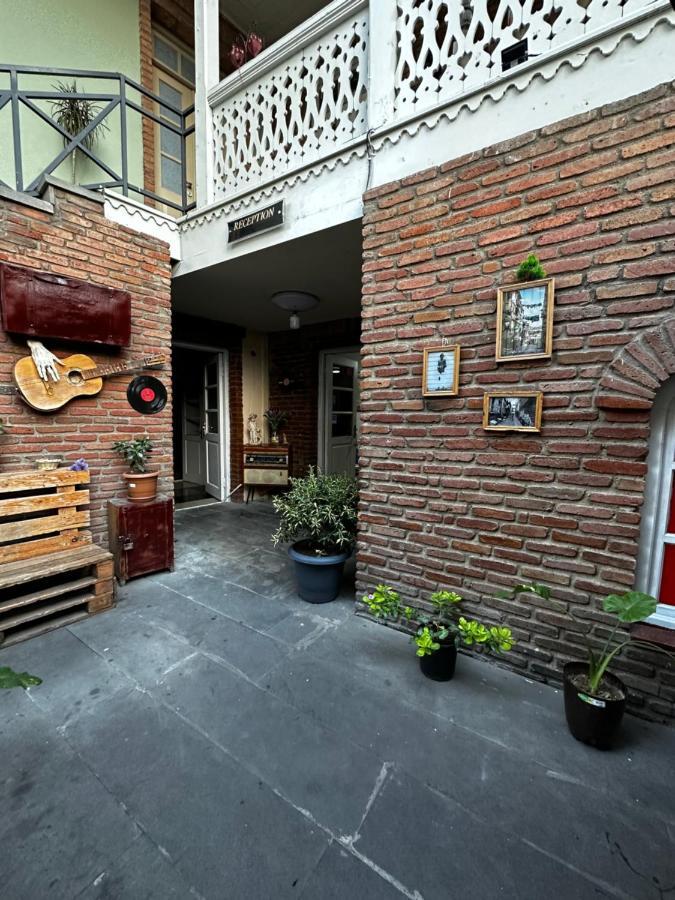 Lucas Hotel Tbilisi Esterno foto