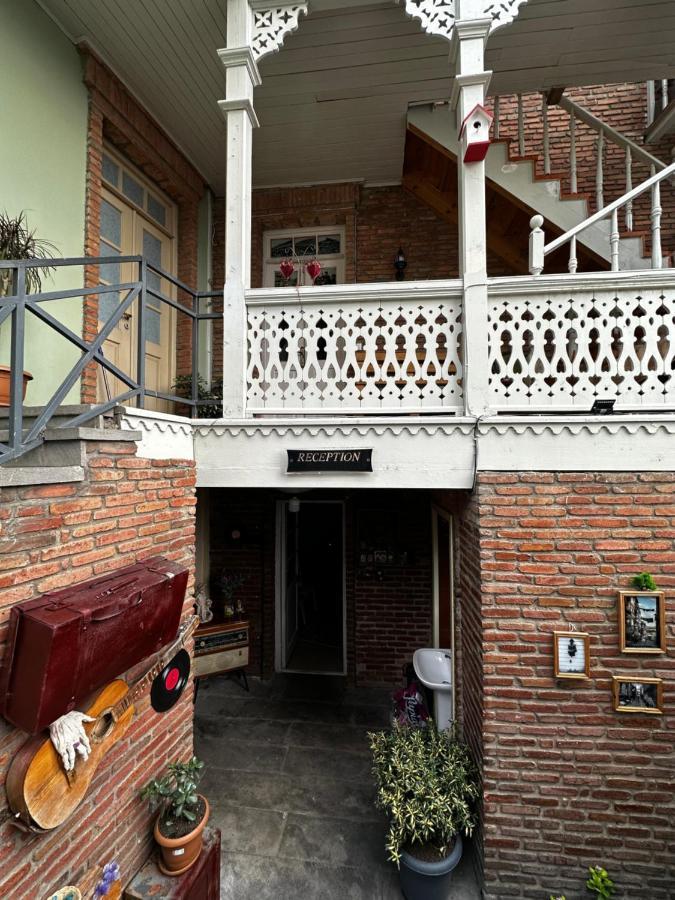 Lucas Hotel Tbilisi Esterno foto