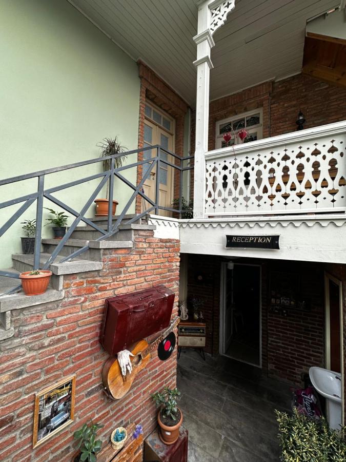 Lucas Hotel Tbilisi Esterno foto