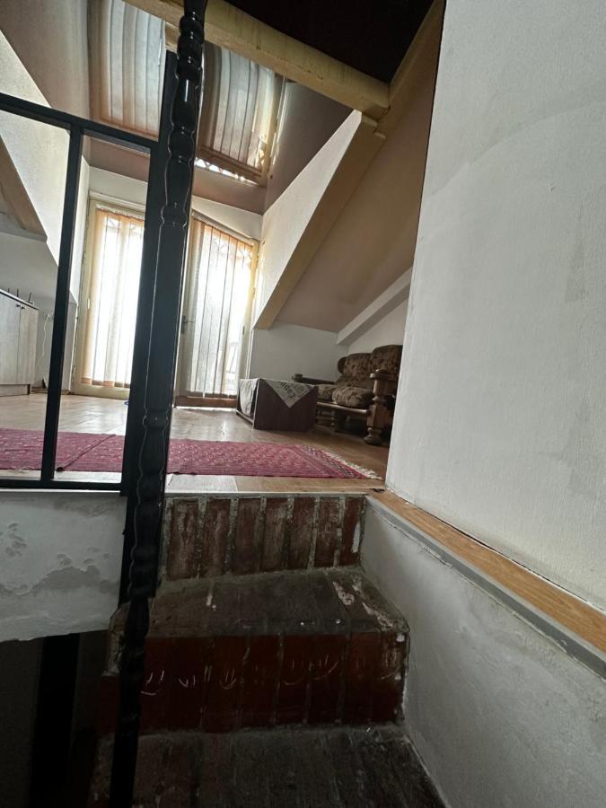 Lucas Hotel Tbilisi Esterno foto